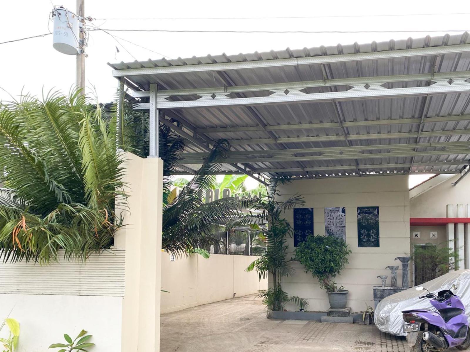 Reddoorz Near Pantai Idola Banyutowo Hotel D'Llala Pati 外观 照片